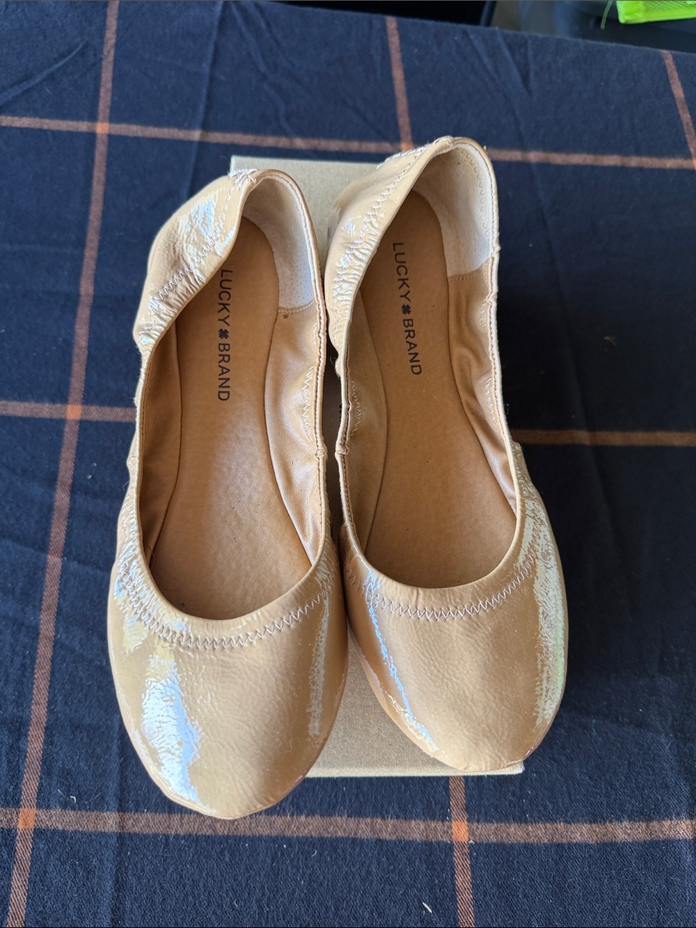 Lucky Brand Girls Shiny Tan Ballet Flats